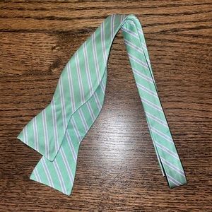 Collard Greens Bowtie